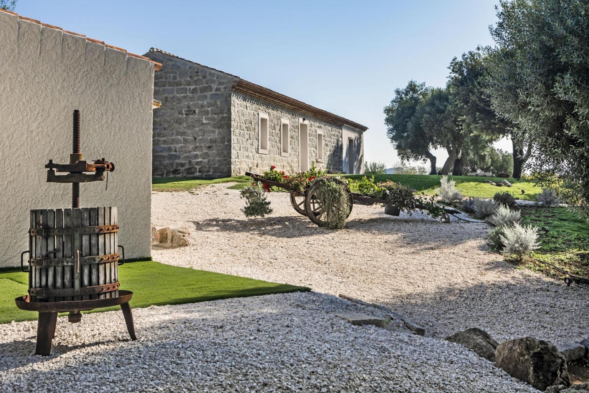 ארזח'ינה Uddastri Retreat מראה חיצוני תמונה