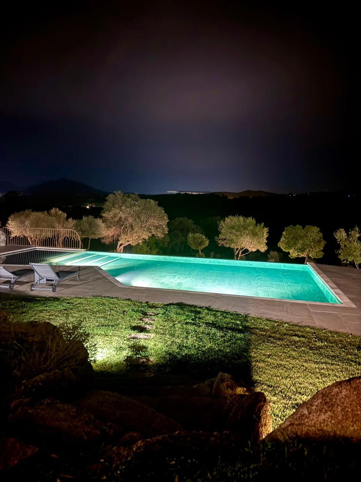 ארזח'ינה Uddastri Retreat מראה חיצוני תמונה